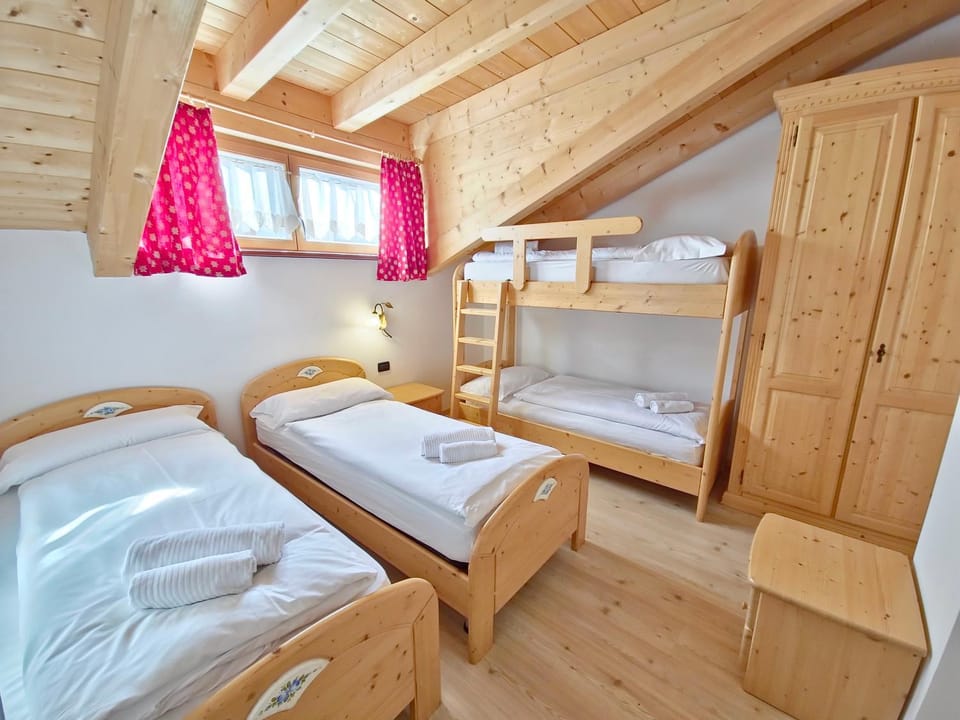 Rossetti Big by AMA Val di Fassa Apartment in Pozza di Fassa