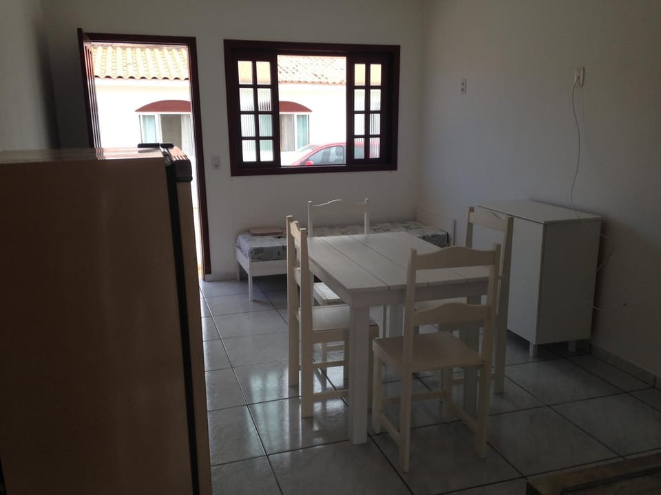 Kitchen or kitchenette, Dining area, Communal kitchen
