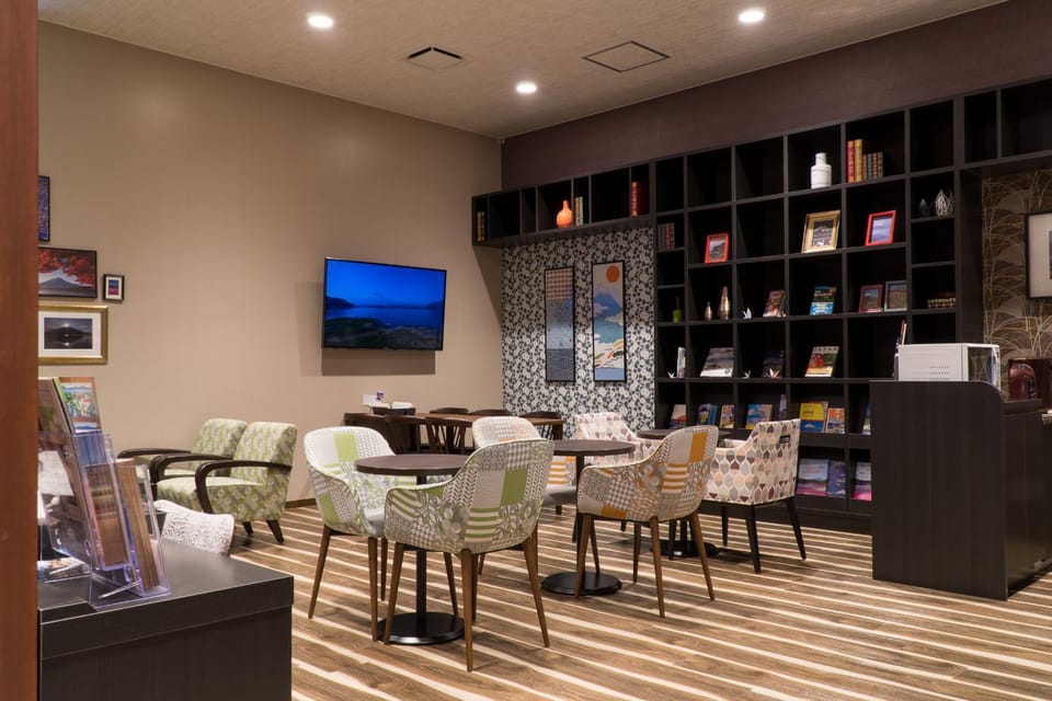 Communal lounge/ TV room, Lounge or bar