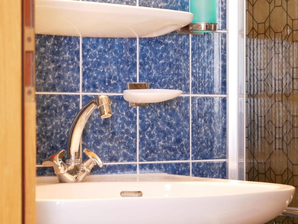 Bathroom, Living room