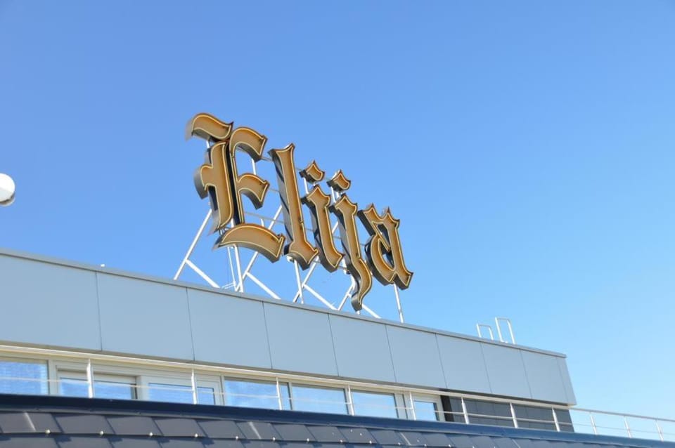 Property logo or sign