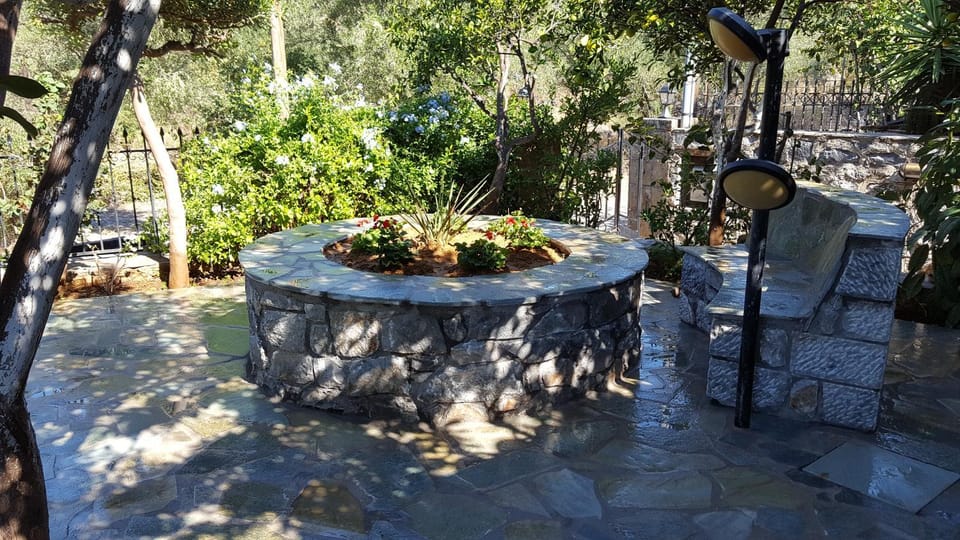 Patio, Garden