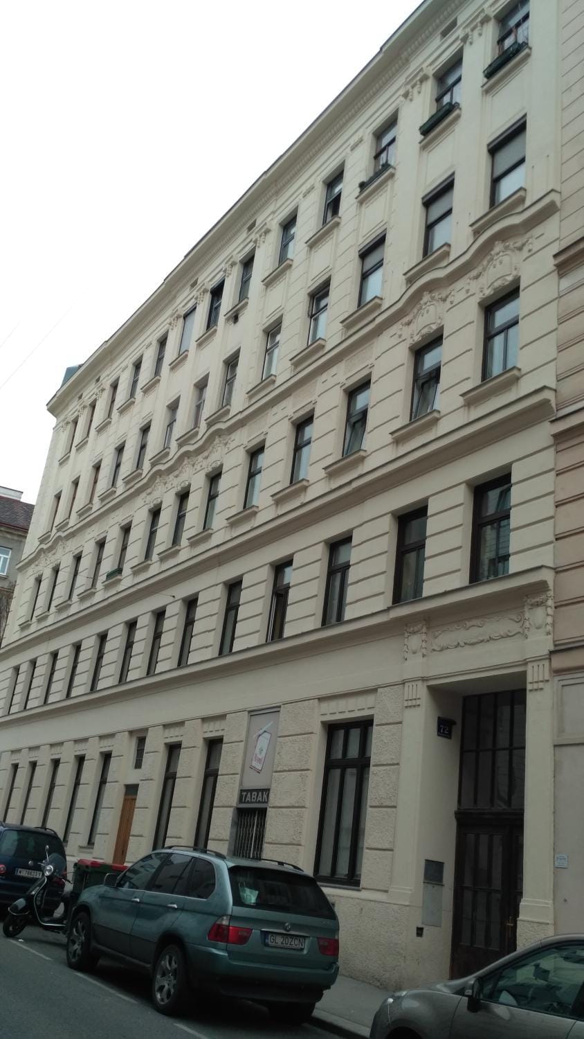 Property building, Facade/entrance