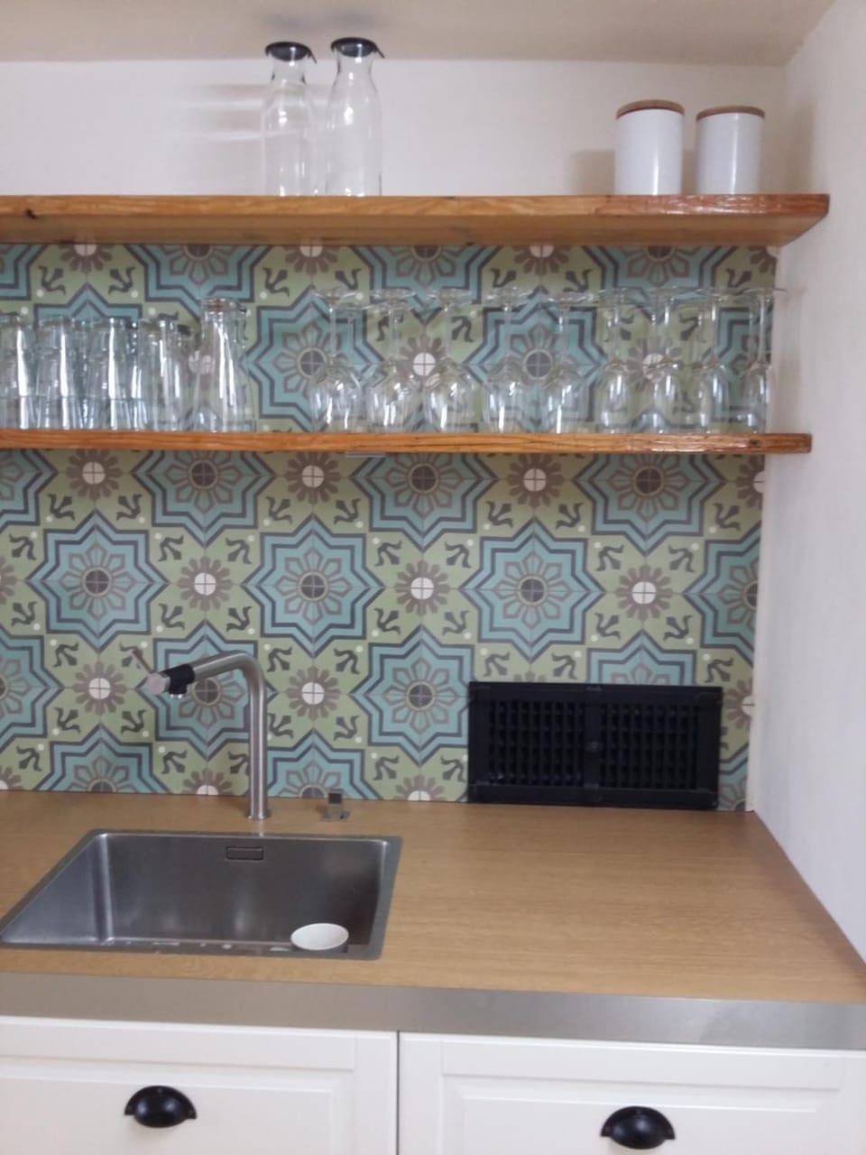 Kitchen or kitchenette, Photo of the whole room