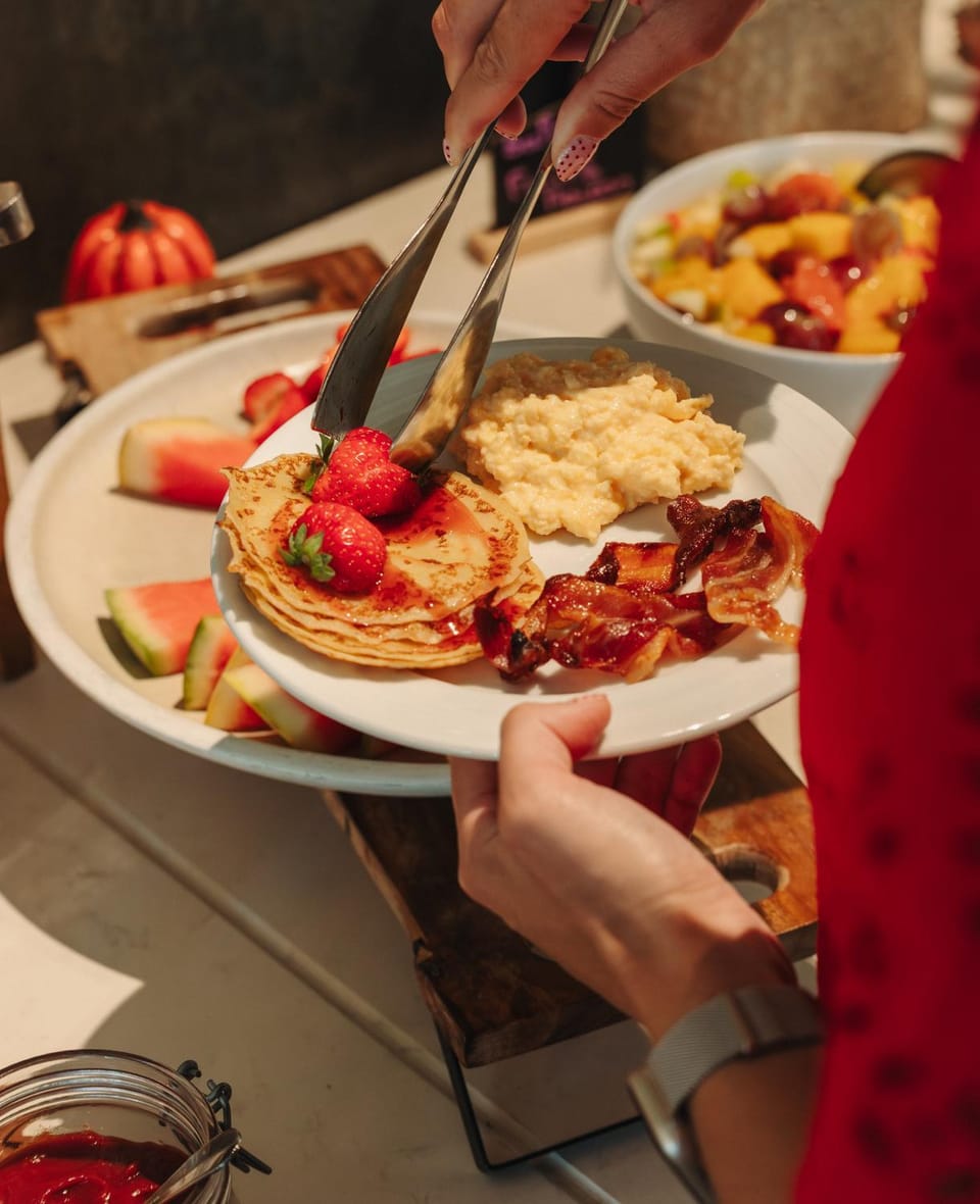 Food and drinks, Food, Breakfast, Buffet breakfast