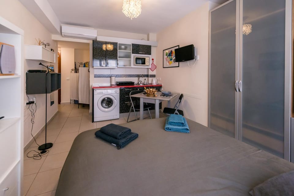 La Casita Malagueta Apartment in Malaga