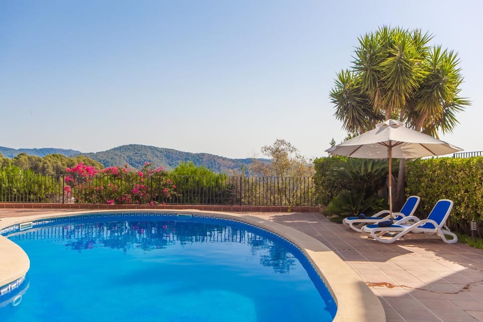 Mountain view, Swimming pool, Swimming pool
