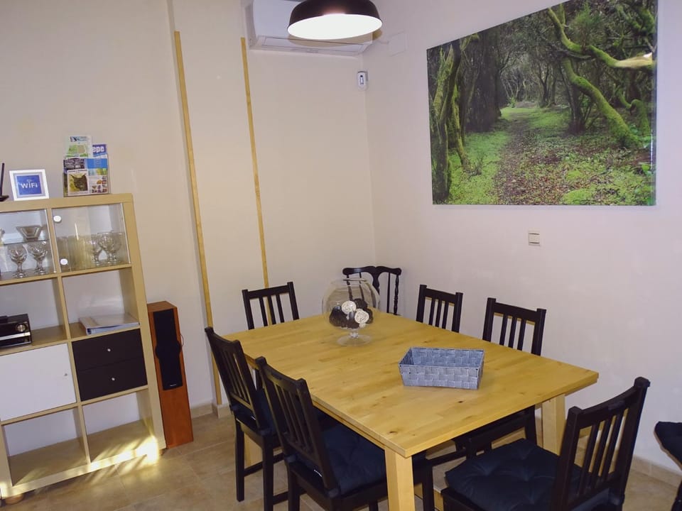 Dining area, air conditioner