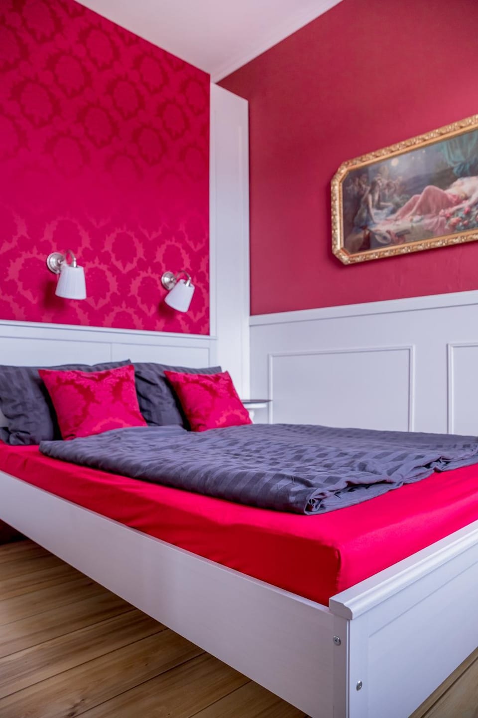 Bed, Decorative detail