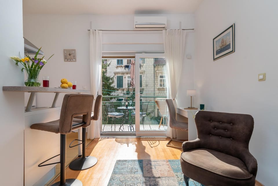 Balcony/Terrace, Seating area