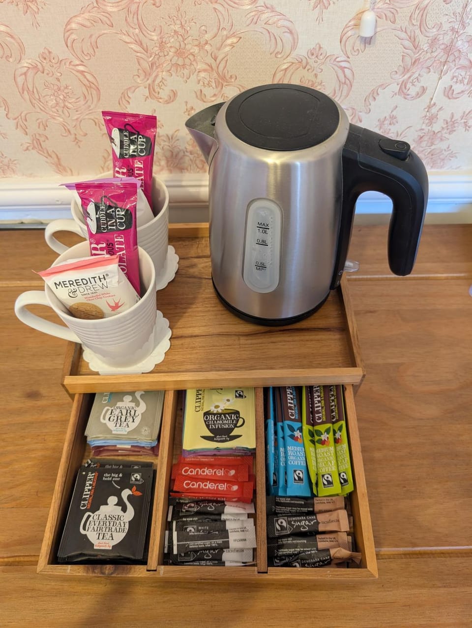 Coffee/tea facilities