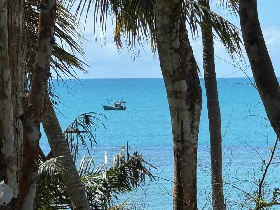 Charmoso bangalô balinês pé na areia Outeiro das Brisas House in State of Bahia