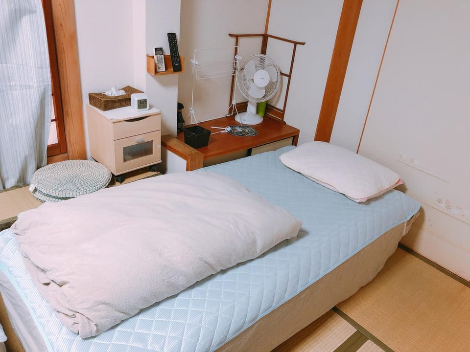Ryokoheya Hankyukan House in Osaka
