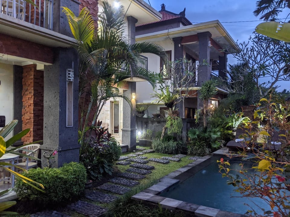 Property building, Swimming pool