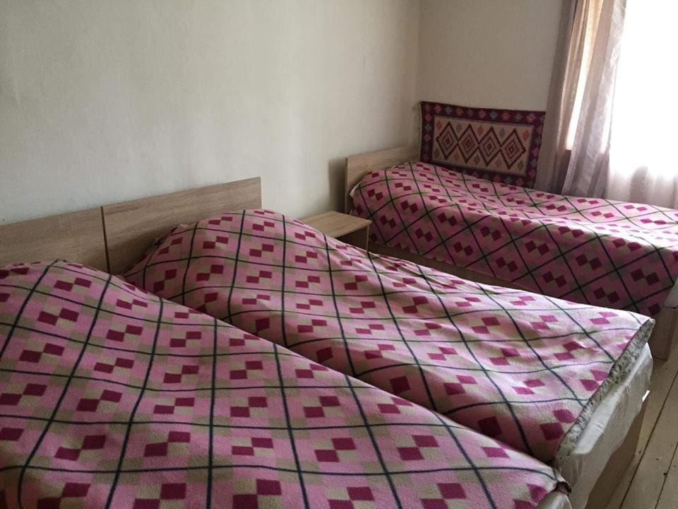Property building, Bed, Bedroom