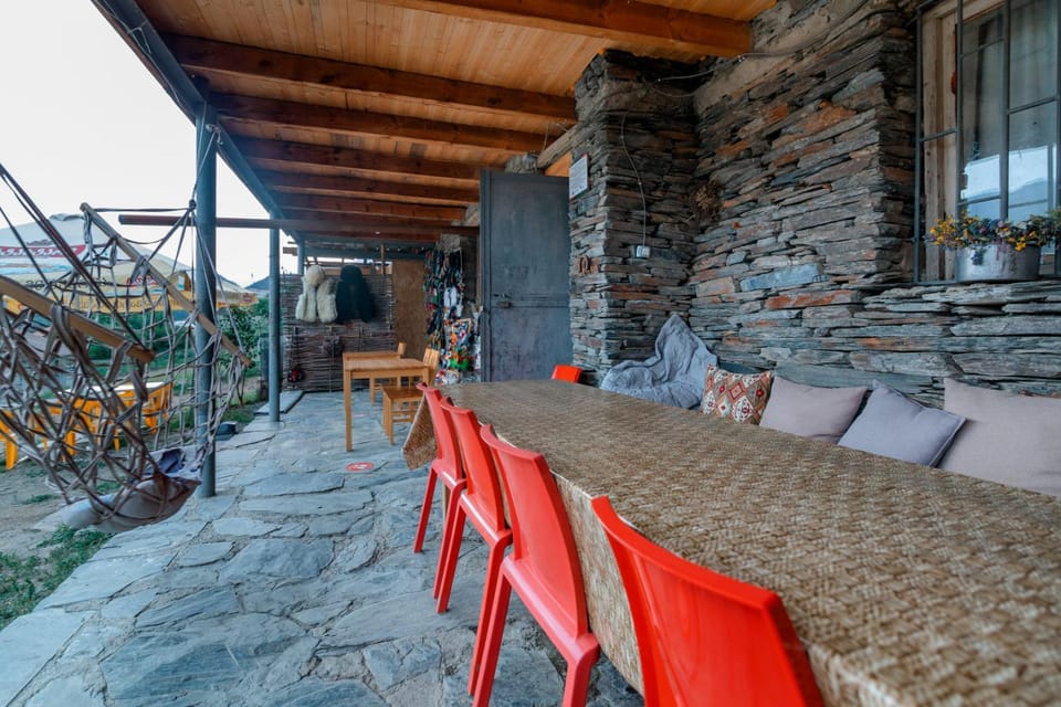 View (from property/room), Balcony/Terrace, Seating area, Dining area