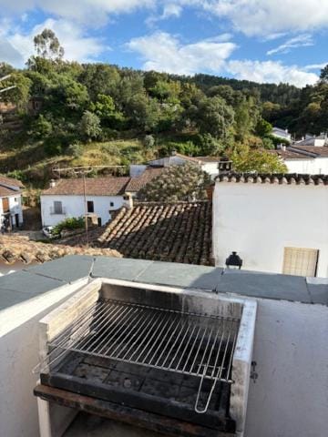Antigua Panadería de Valdelarco, barbacoa 2 Hab 4 pers mas 2 max Country House in Sierra de Huelva