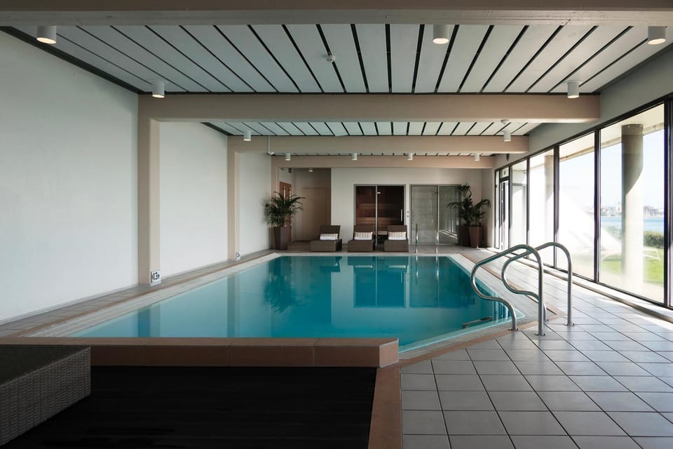 Sea view, Swimming pool
