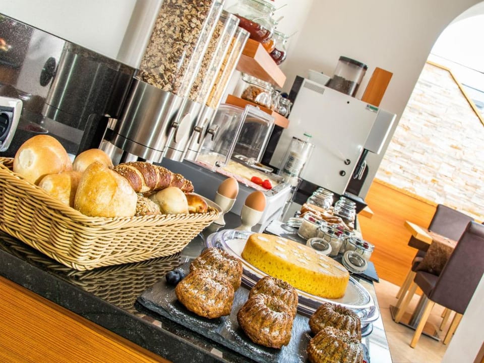 Buffet breakfast