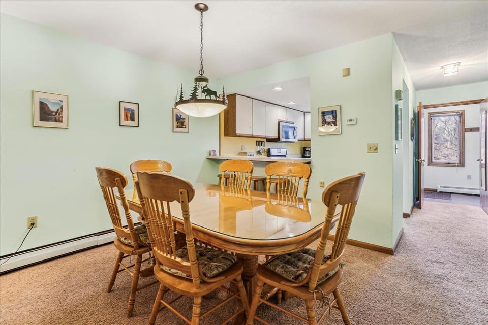 Glazebrook Townhouse Unit J4 House in Mendon