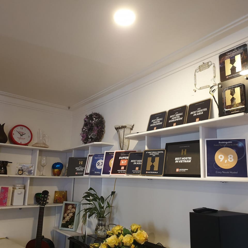 Communal lounge/ TV room, Lobby or reception, Certificate/Award