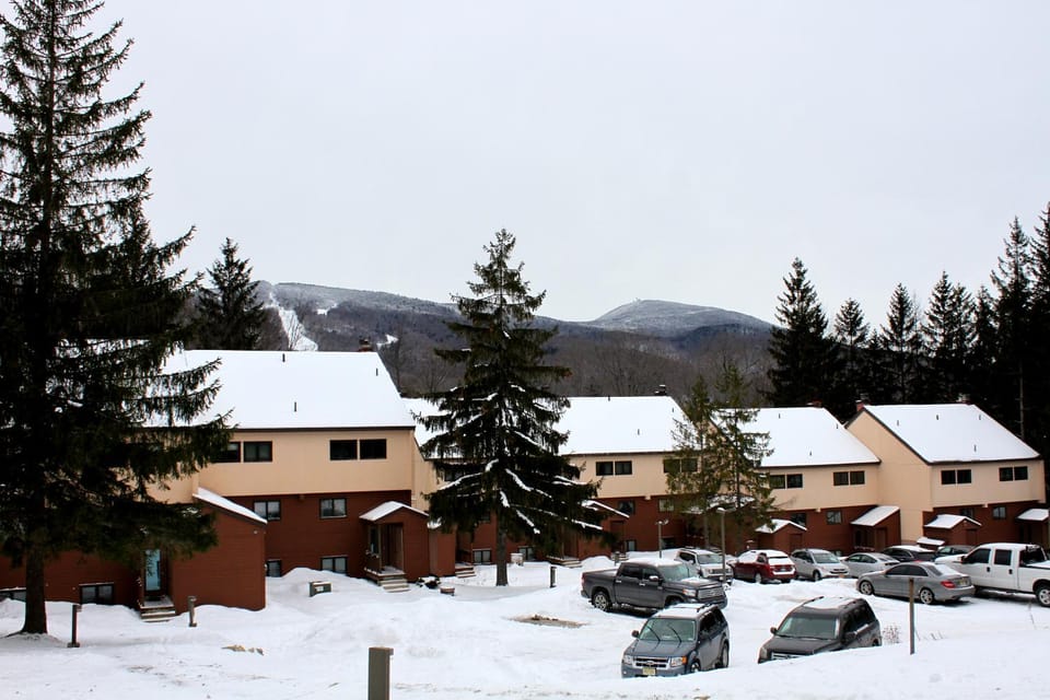 Property building, Winter