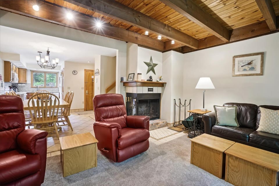 Living room, flat iron