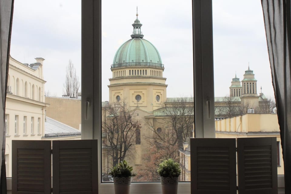 Property building, City view