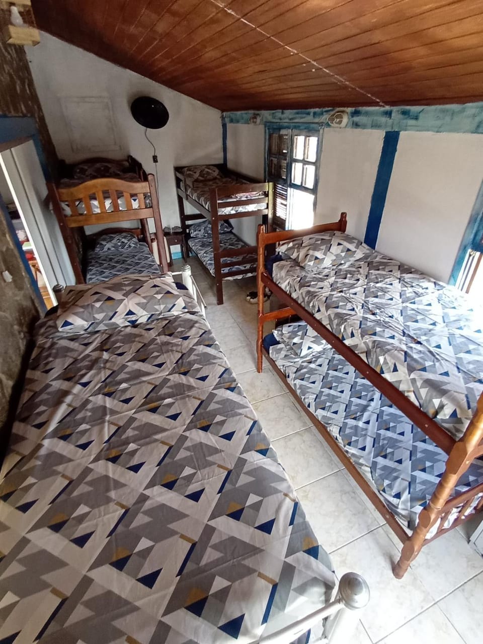 bunk bed
