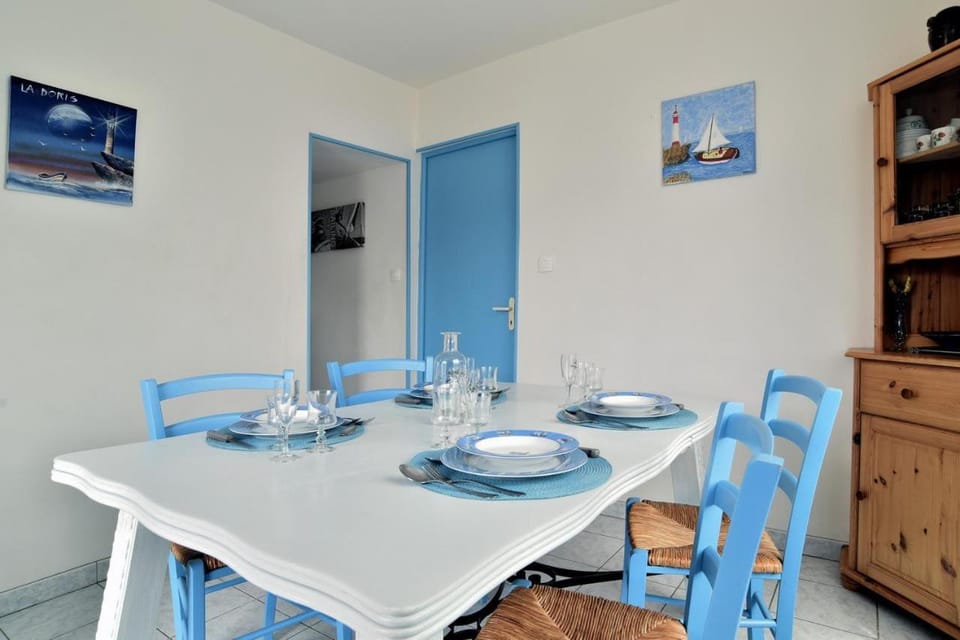 La Doris gîte de mer House in Saint-Pair-sur-Mer