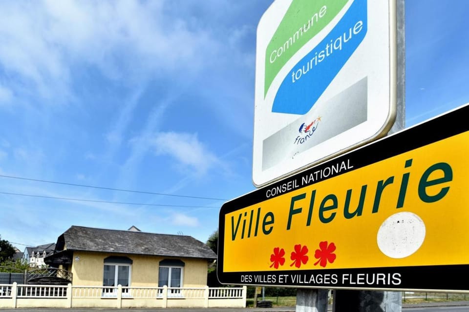 La Doris gîte de mer House in Saint-Pair-sur-Mer