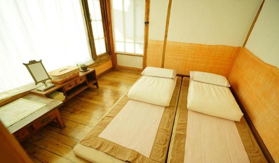 Hanok Story Guesthouse Bed and Breakfast in South Korea