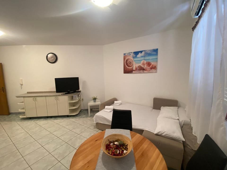 Novalja Beach Apartment Apartment in Novalja