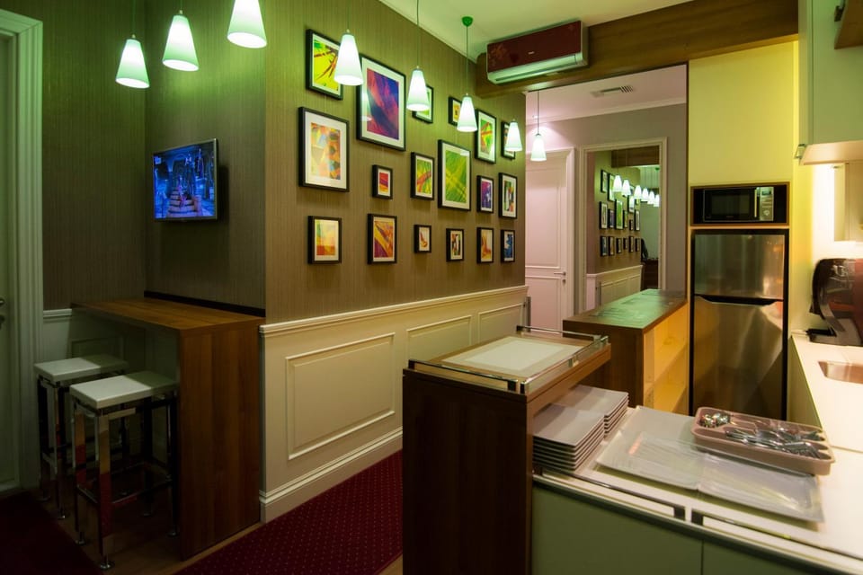 Lounge or bar
