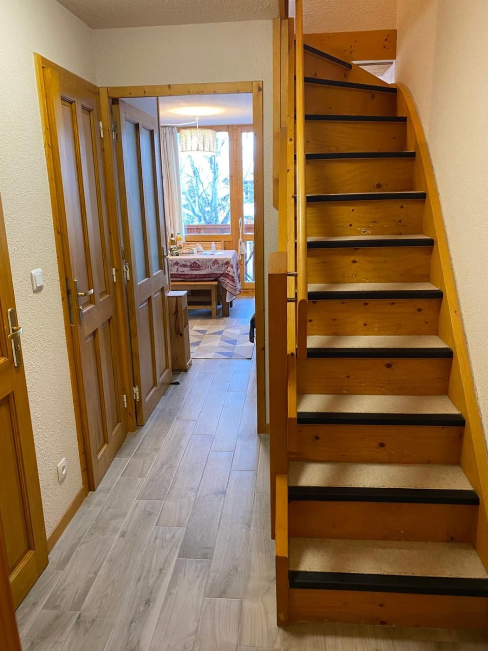 Signal 302 for 6 person Apartment in Piedmont