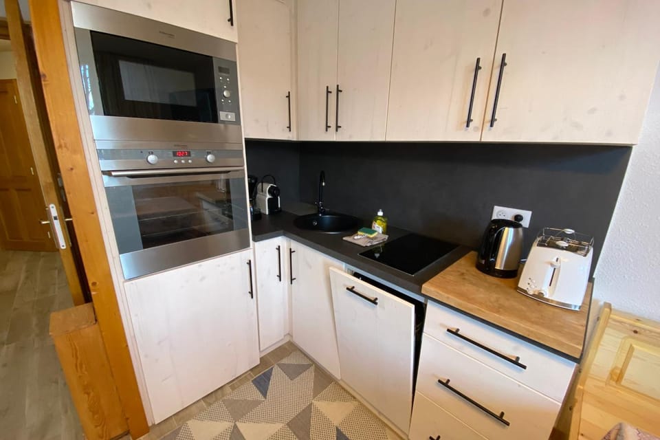 Signal 302 for 6 person Apartment in Piedmont