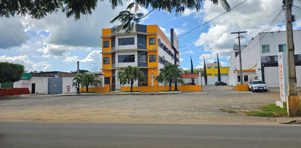 Facade/entrance, Parking