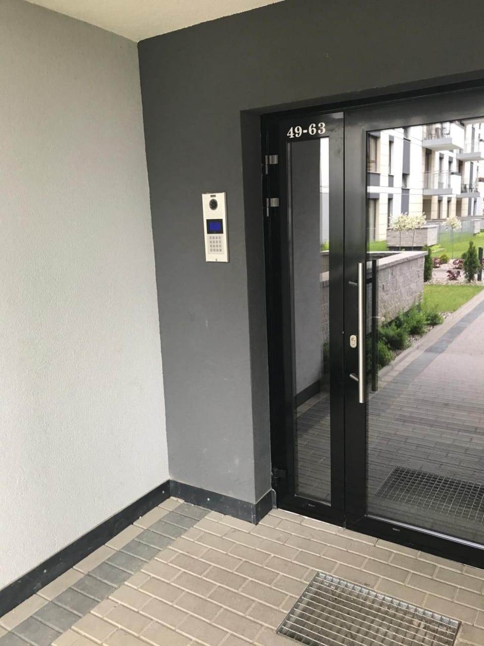 Facade/entrance