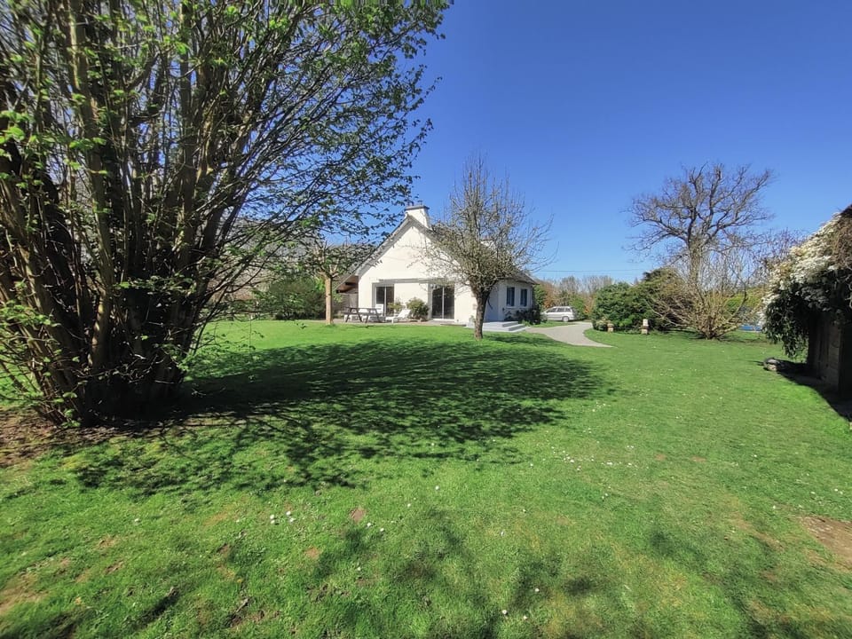 Property building, Garden