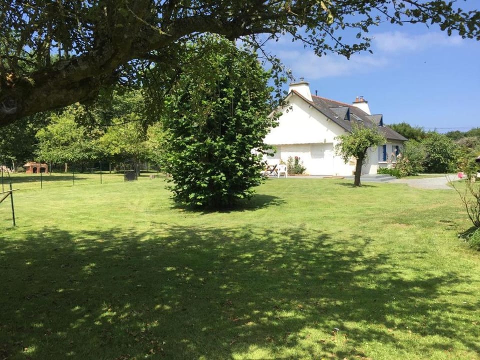Property building, Garden