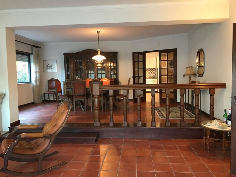 Communal lounge/ TV room, Living room, Dining area