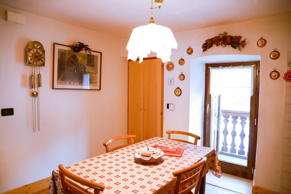 COL DE RIF Appartamento Storico nelle Dolomiti Apartment in Pie' Falcade