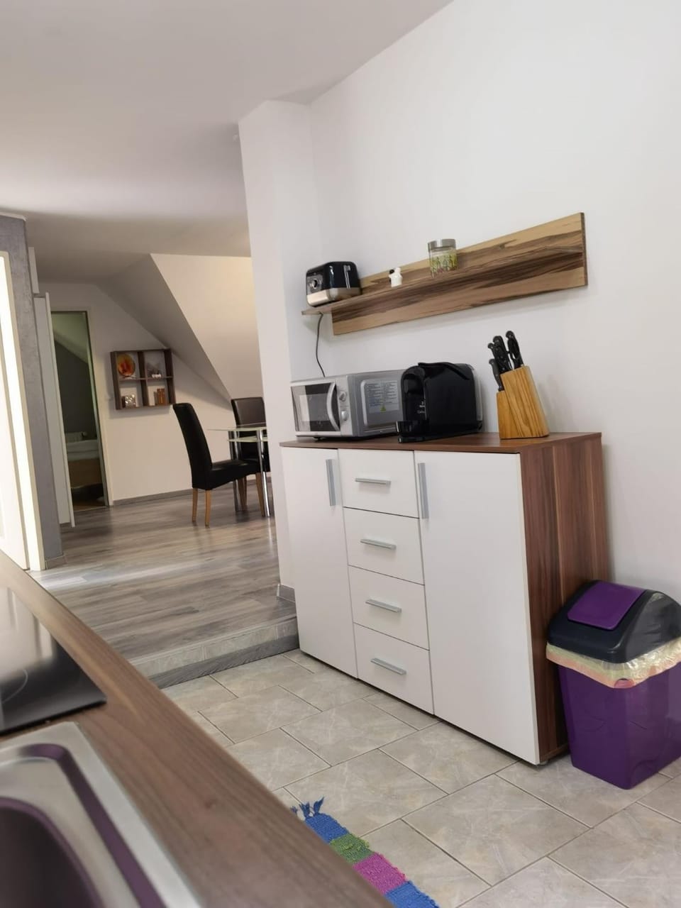 Kitchen or kitchenette