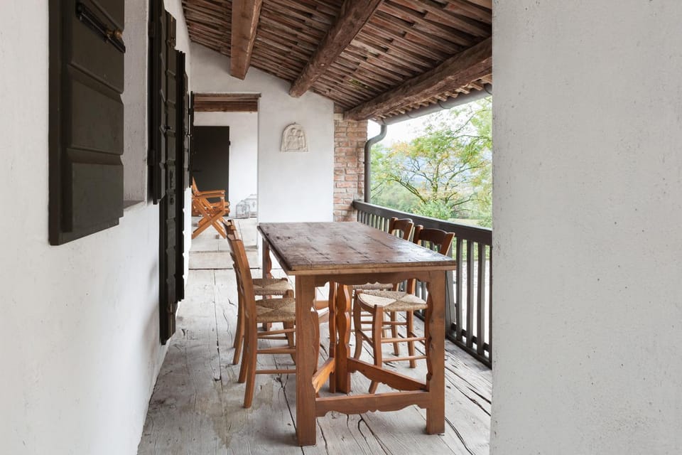 Colvago La Corte Spectacular Ancient Country House Apartment in Trentino-South Tyrol