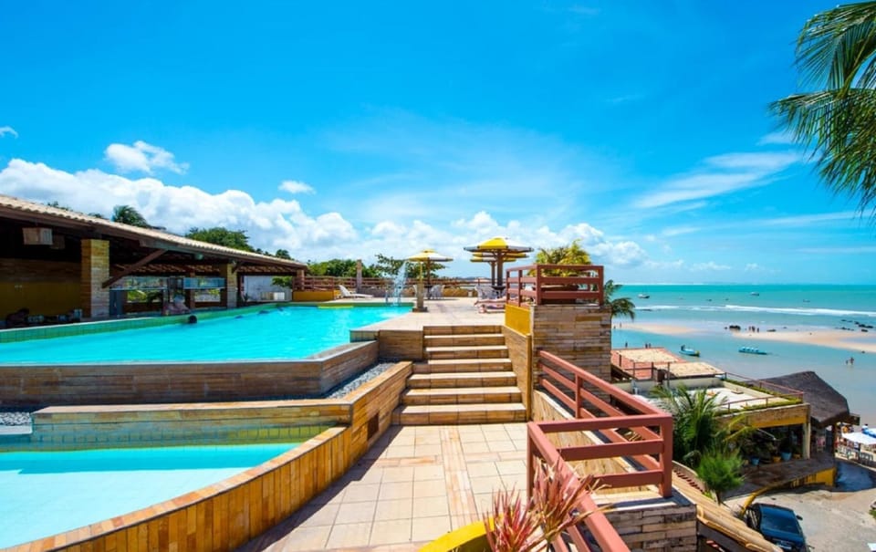 Pool view, Sea view