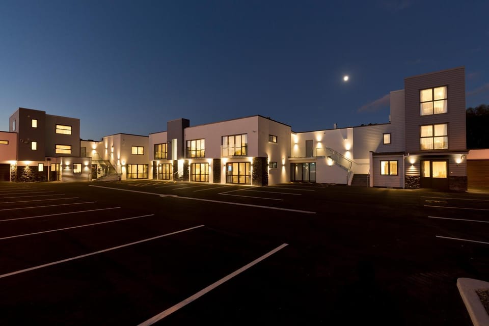 Property building, Night