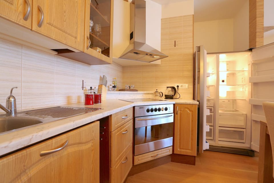 Coffee/tea facilities, Kitchen or kitchenette