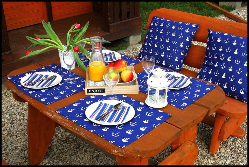 Dining area, Breakfast