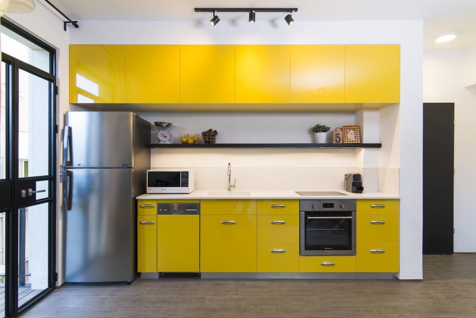 Kitchen or kitchenette
