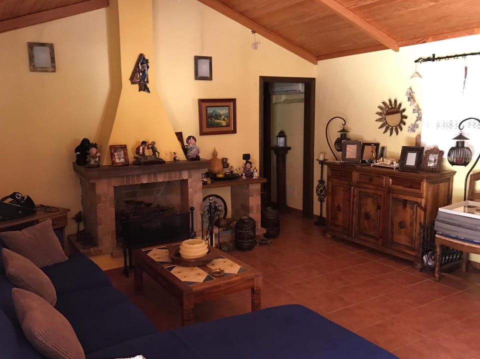 Coffee/tea facilities, Living room